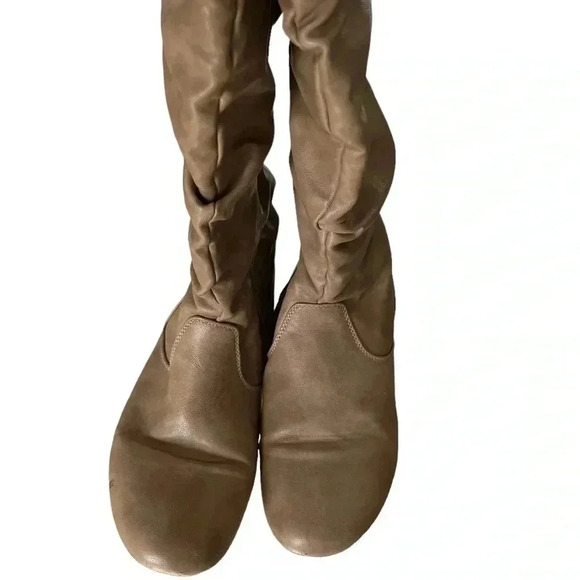 Shoe Department boots with wide-calf tan-taupe side 9.5 - Picture 4 of 7